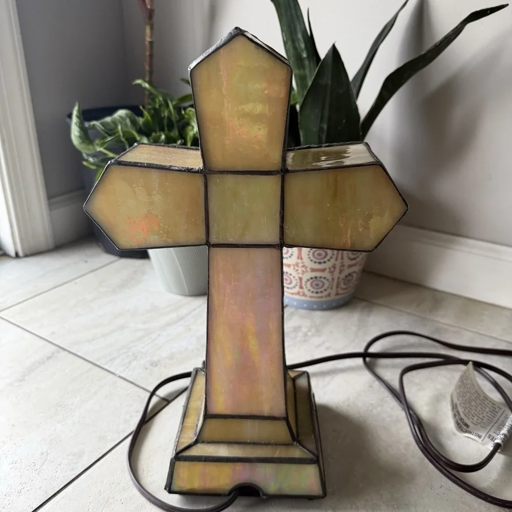 River of Goods Tiffany Style Genuine Art Glass Cross Accent‎ Lamp Night Light